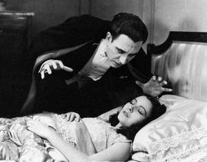 Lupita_Tovar_and_Carlos_Villarías_in_Dracula_(1931_spanish_film)